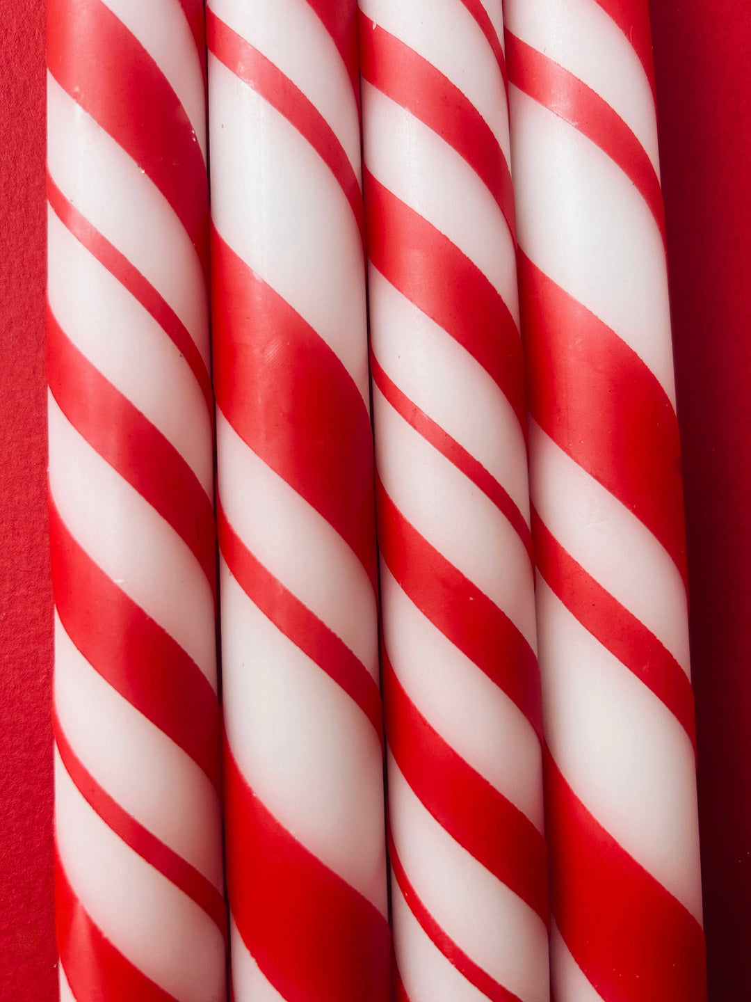 CANDY CANE LANE Dip Dye Dinner Candle Set of 4