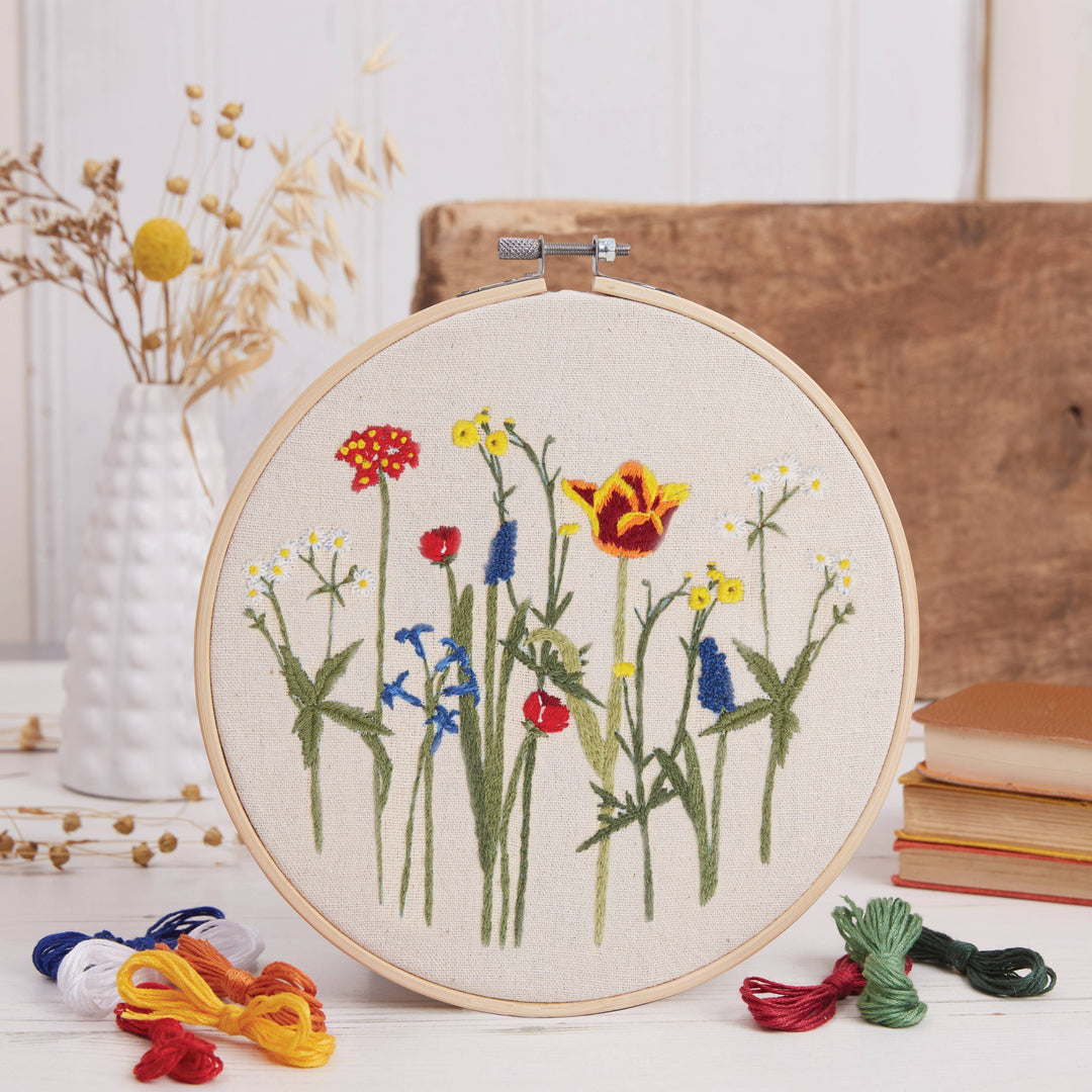 Royal Horticultural Society In the Wild Embroidery Kit (Second- Dented Packaging)