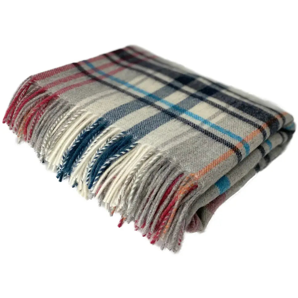 100% Merino Wool Throw Blanket - Pitnacree Range Plaid Rose