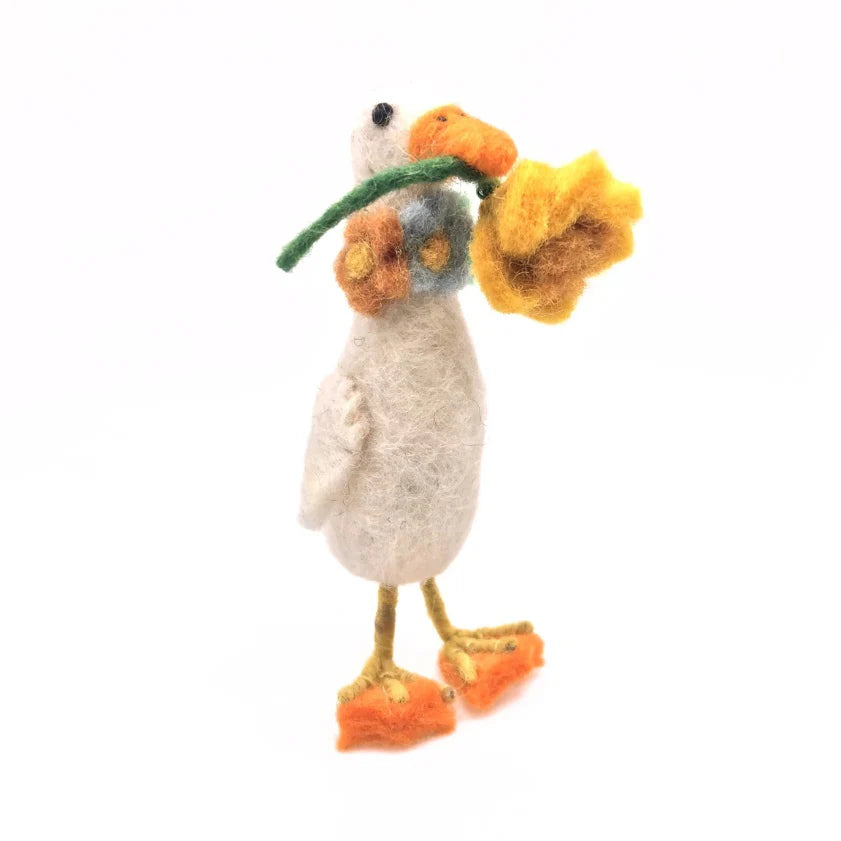 Runner Duck with Daffodil Felt Decoration