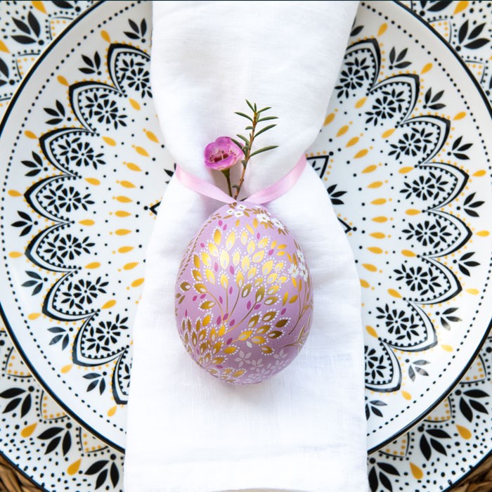 Sara Miller Mini Tin Easter Eggs