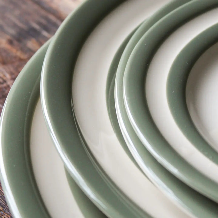 Cornishware 9.5 in Lunch Plate