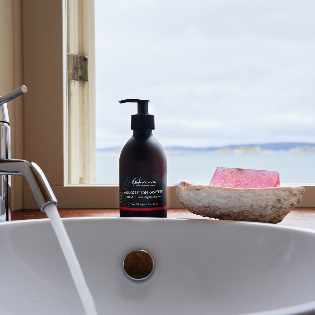 Wild Scottish Raspberry Hand & Body Organic Lotion 300ml
