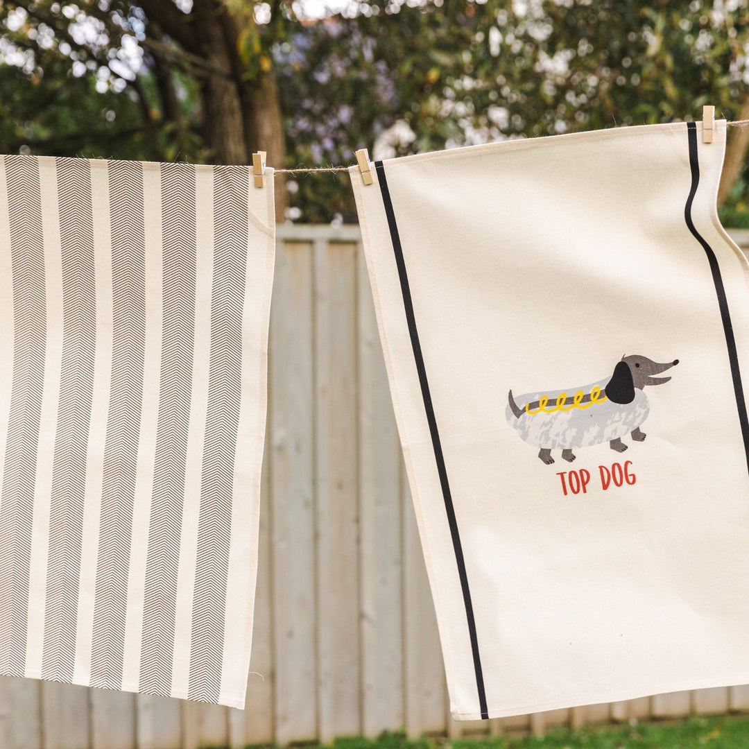 100% cotton Top Dog set of 2 towels from Ulster Weavers.