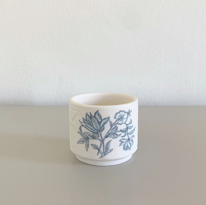 Alex Allday Azalea Ceramic Small Footed Tea Light Holder