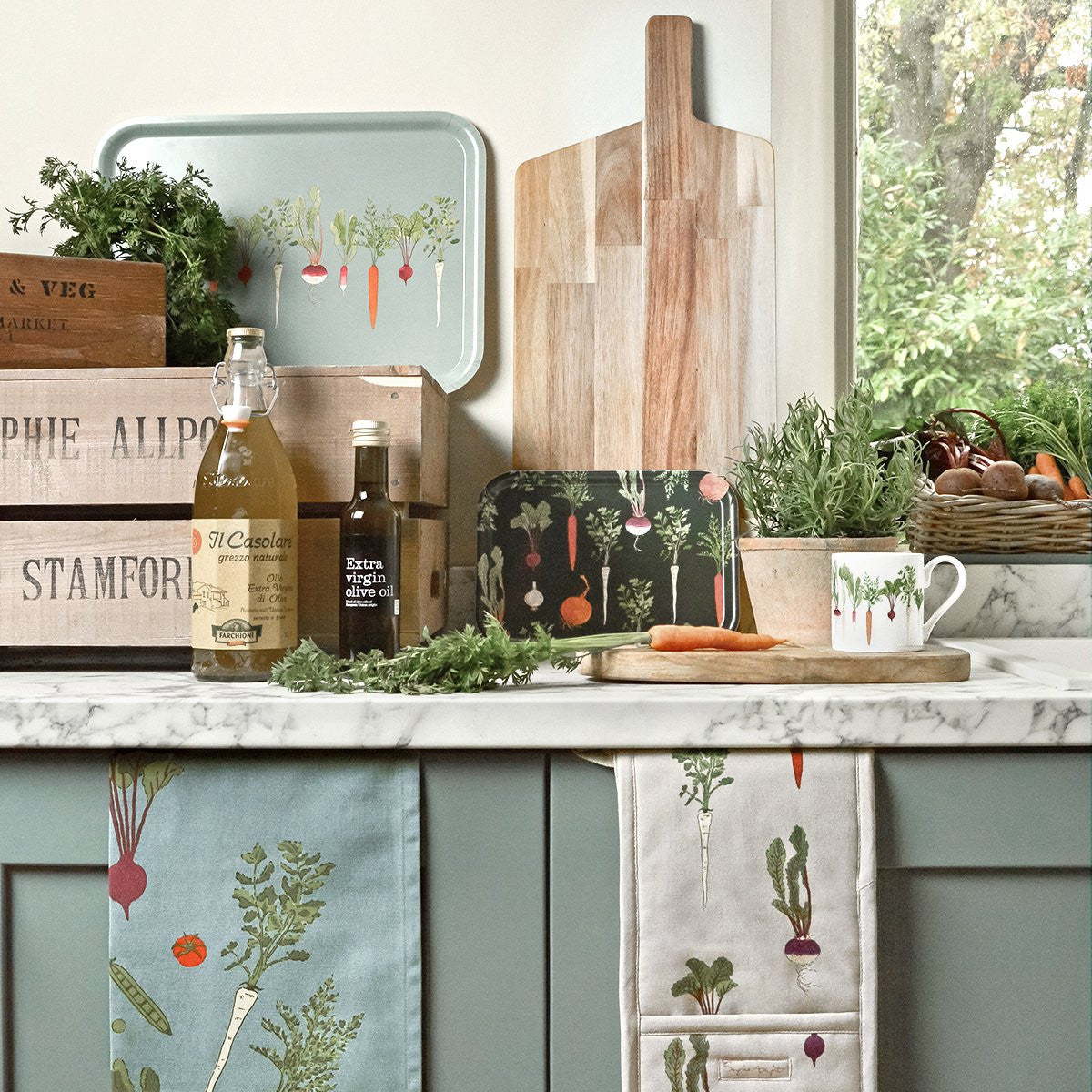 Birch Small Home Grown tray from Sophie Allport.