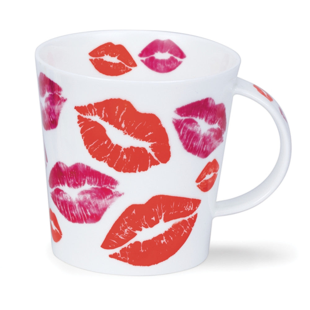 Dunoon Lomond Smooch bone china mug.