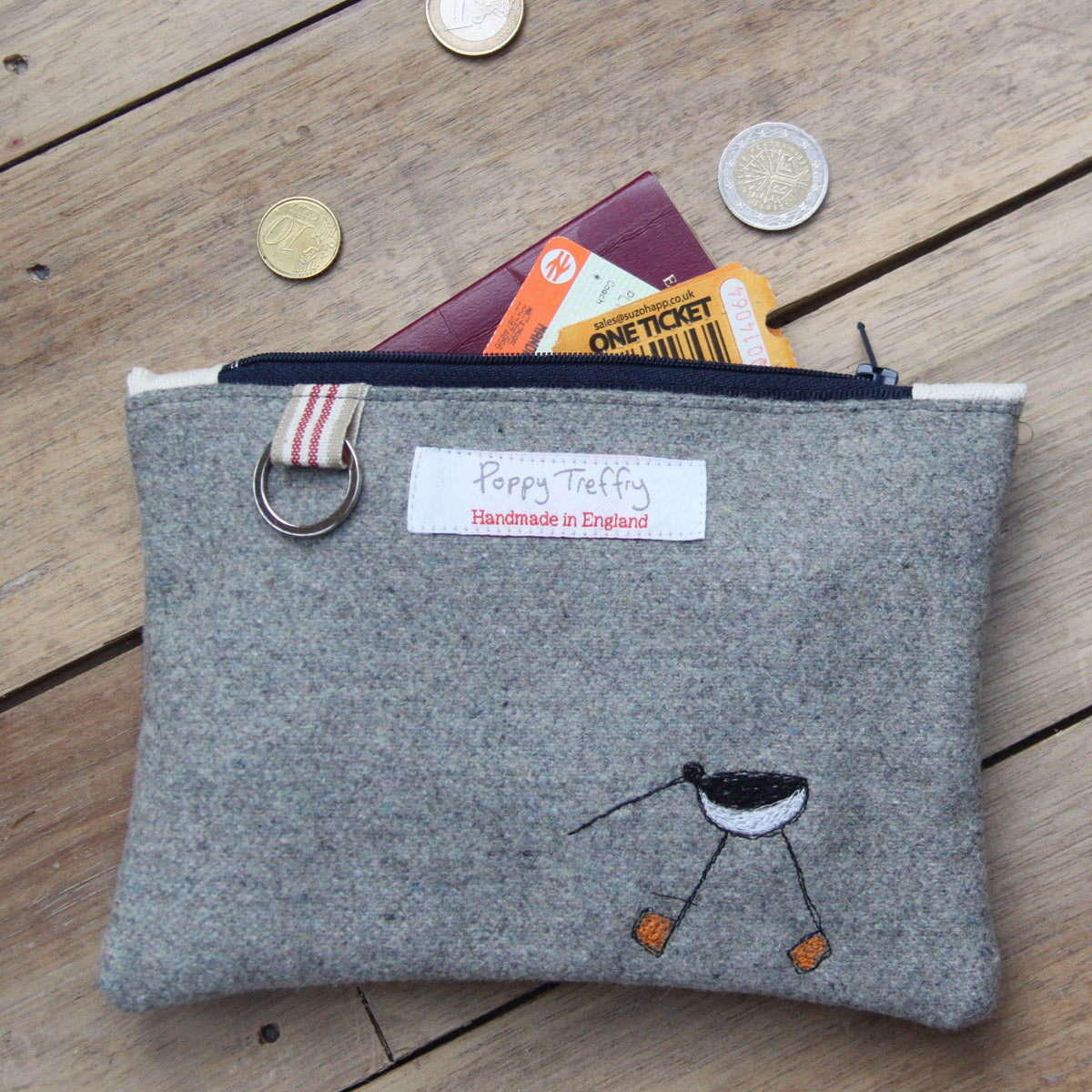 Oystercatcher Flat Embroidered Purse with Keyring by Poppy Treffry.