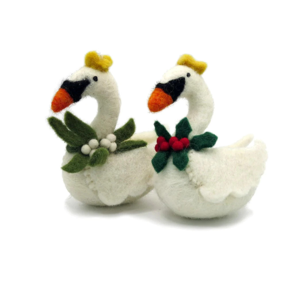 Swimming Swans with Mistletoe Wreath Felt Decoration