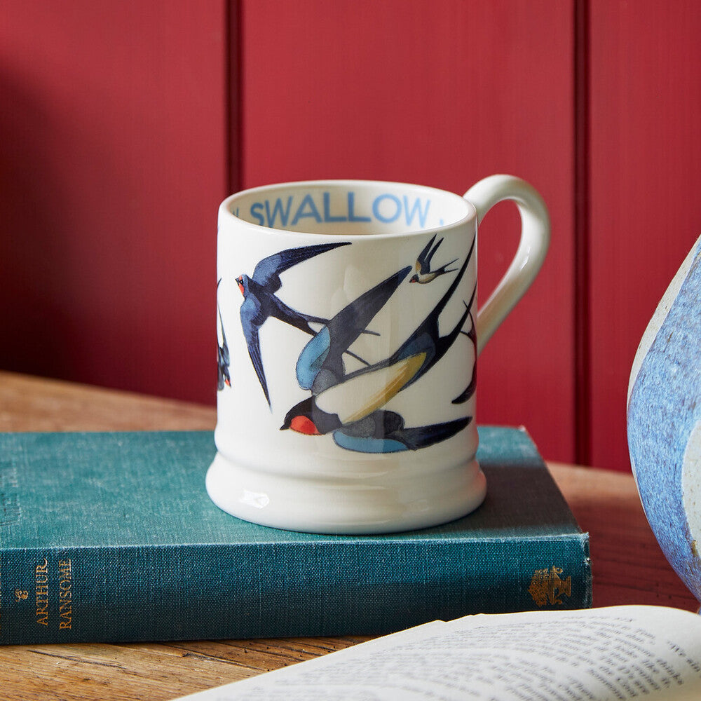 Emma Bridgewater Swallow Half Pint Mug. 