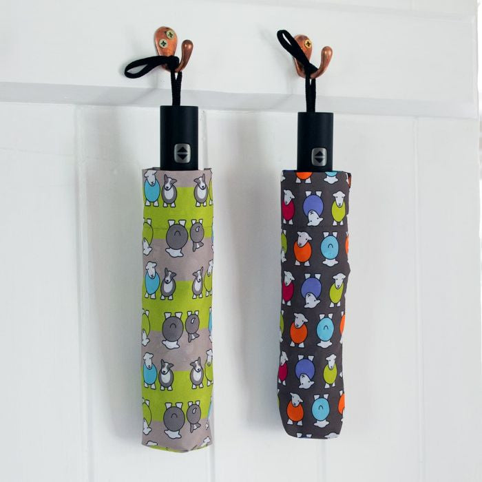 herdy Marra compact folding umbrella.