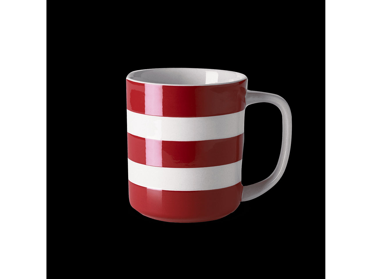 Cornishware 10 oz straight-sided mug - Red.