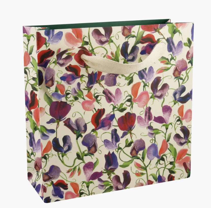 Medium Gift Bag in Emma Bridgewater's Sweet Pea Design.