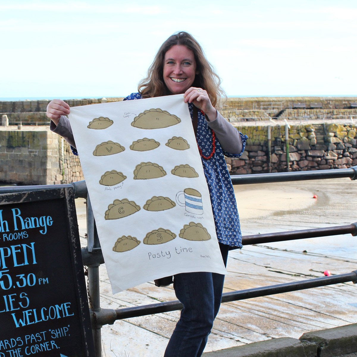 Poppy Treffry Pasty Time 100% cotton tea towel.