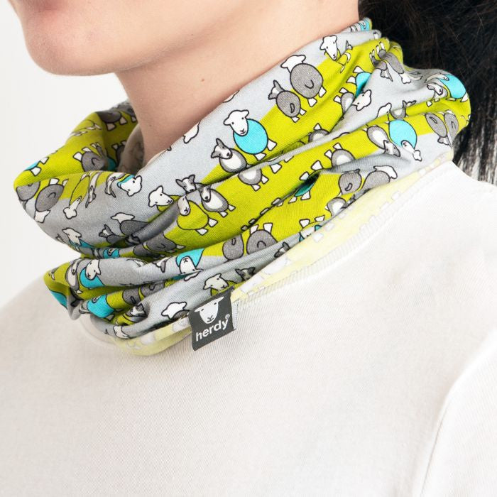 herdy &  Sheppy ewe tube neck warmer.