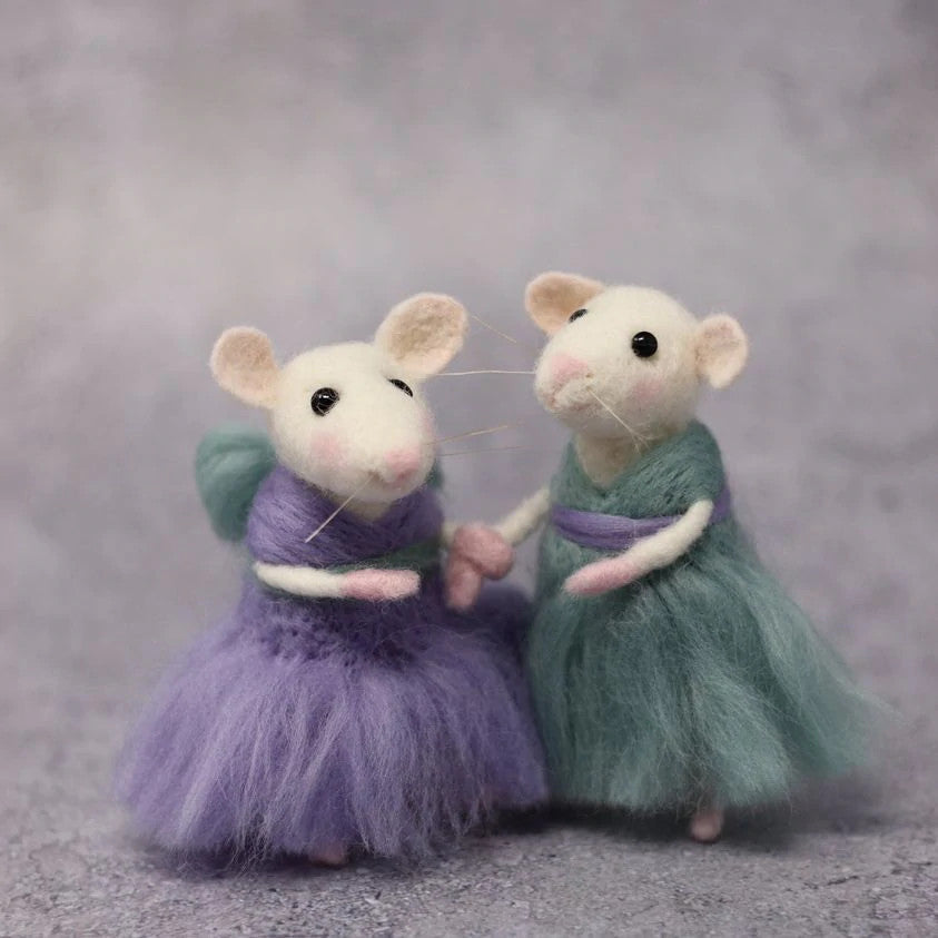 Poppy & Daisy Mice Needle Felting Kit from The Crafty Kit Co. Made in Scotland