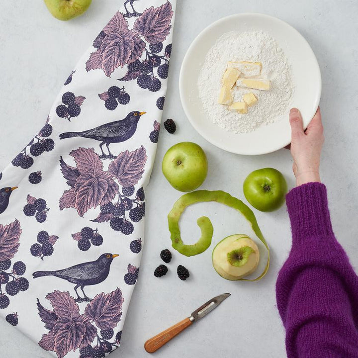 Thornback & Peel Blackbird & Bramble 100% Cotton Tea Towel