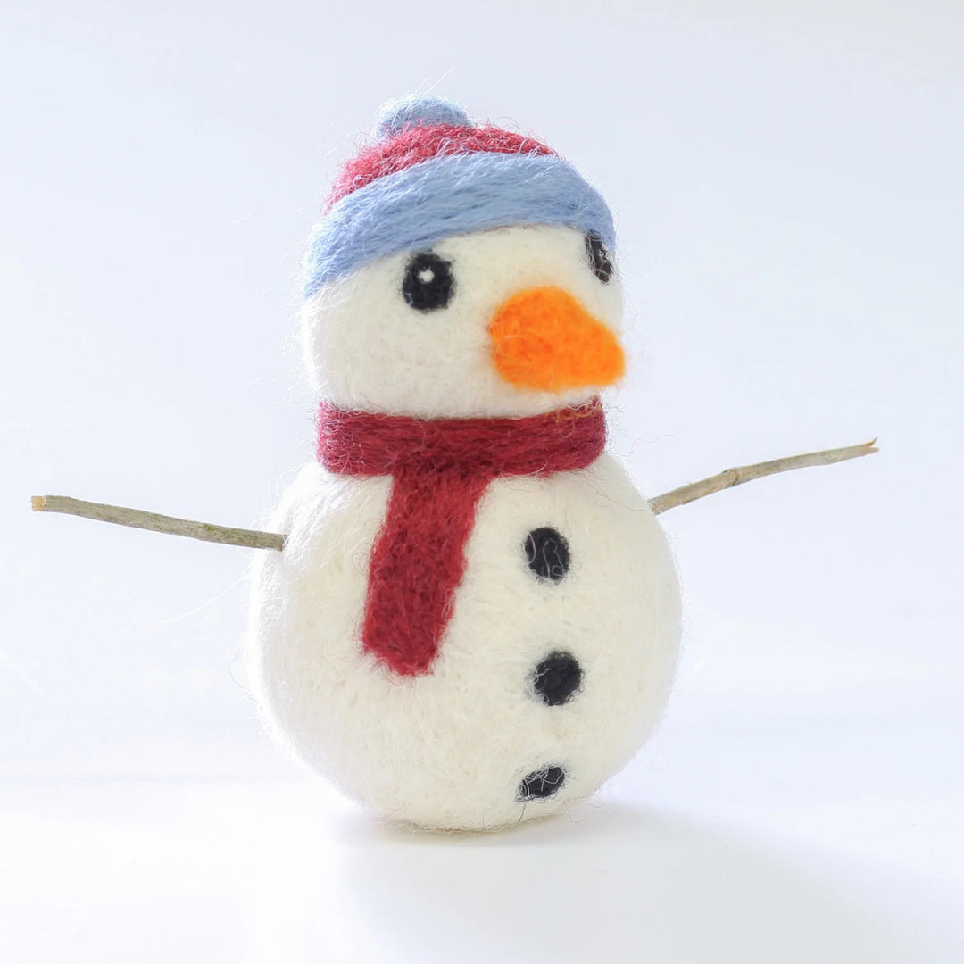Snowman Mini Felting Kit by Hawthorn Handmade.