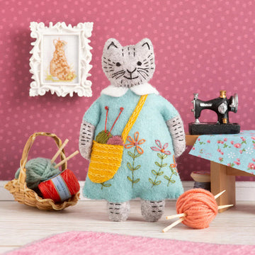 Mrs. Cat Loves Knitting Wool Mix Felt Craft Kit by Corinne Lapierre Image