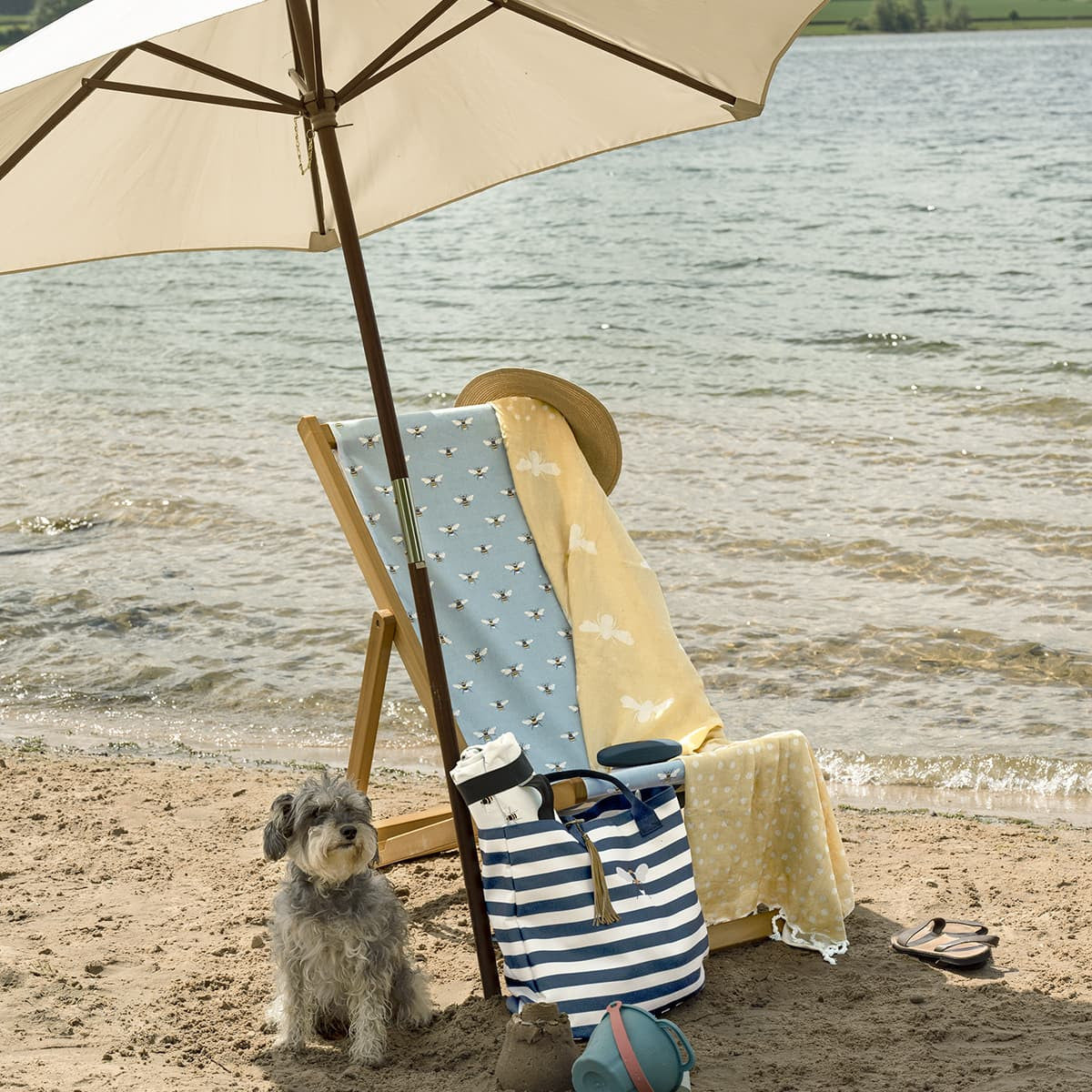 Sophie Allport Bees Hammam Towel