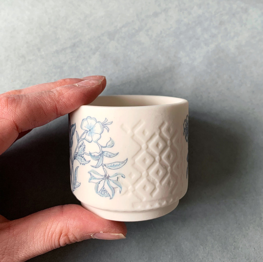 Alex Allday Azalea Ceramic Small Footed Tea Light Holder