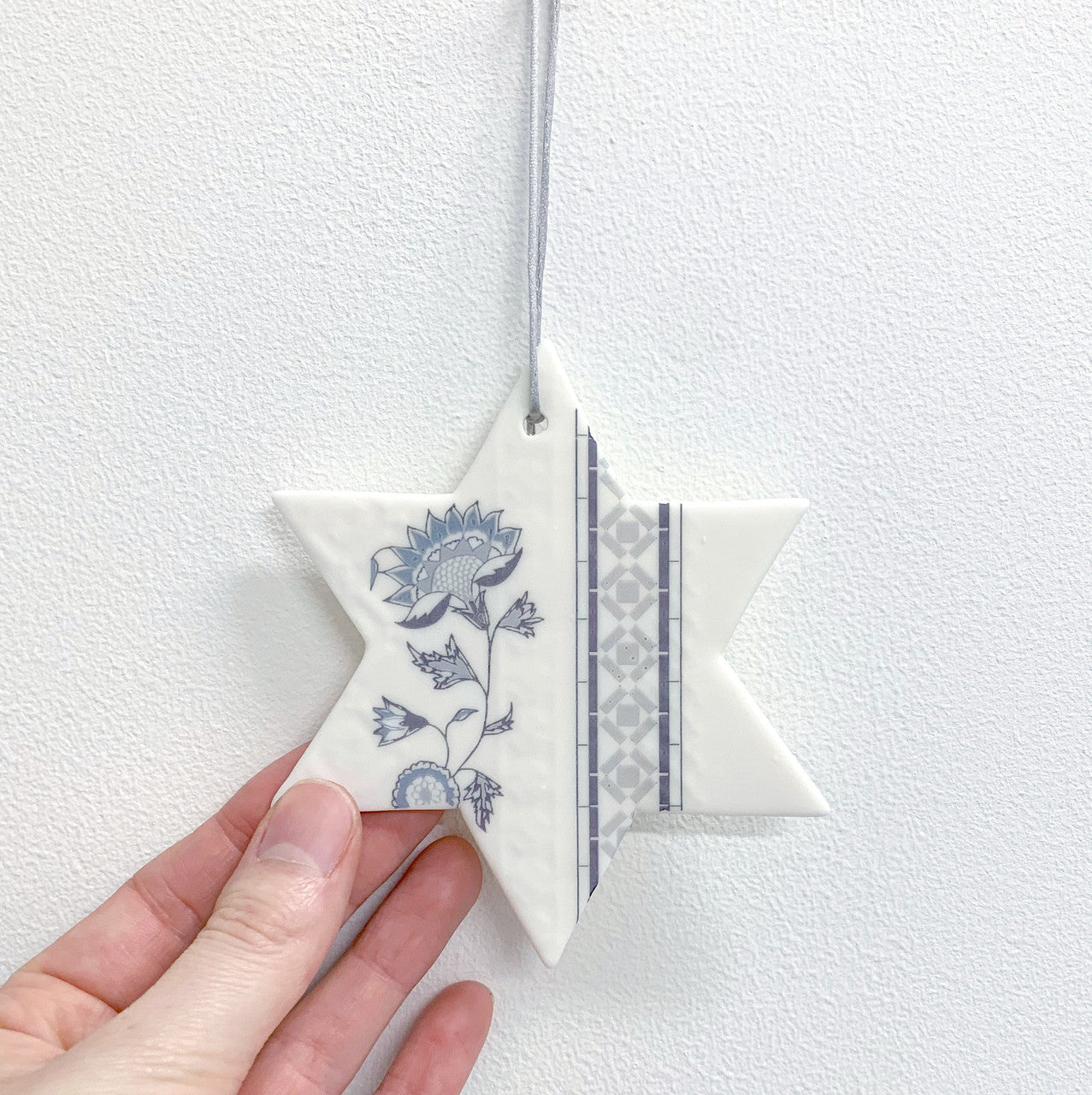 Alex Allday Fusion Ceramic Star Decoration