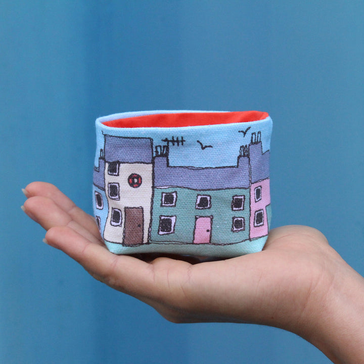 Cornish Cottages Mini Pot Sewing Project by Poppy Treffry.
