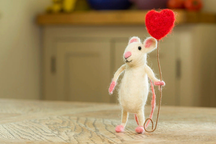 Happy Heart Balloon Mouse 