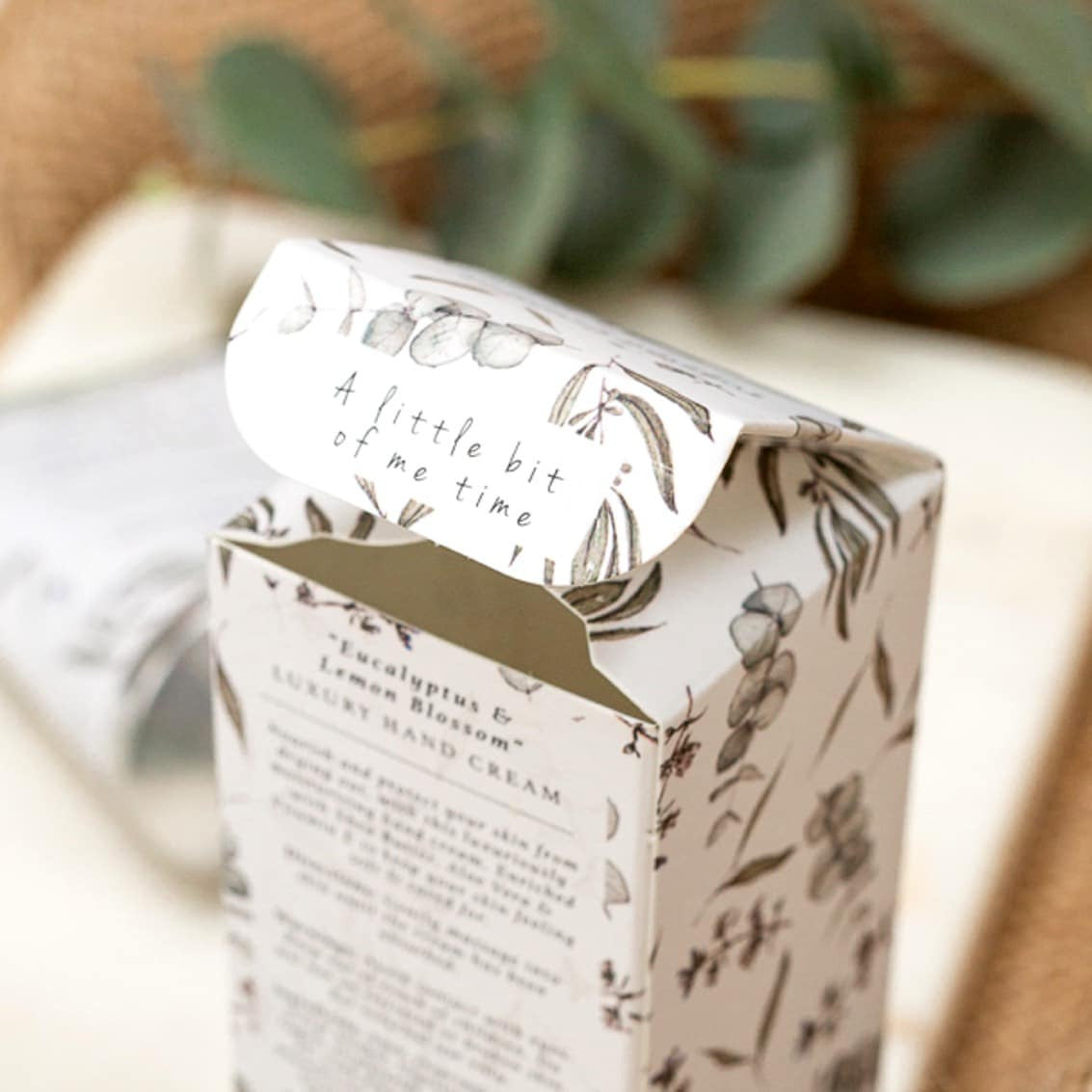 Hydrangea & Wild Herb Luxury Hand Cream 75ml by Toasted Crumpet.