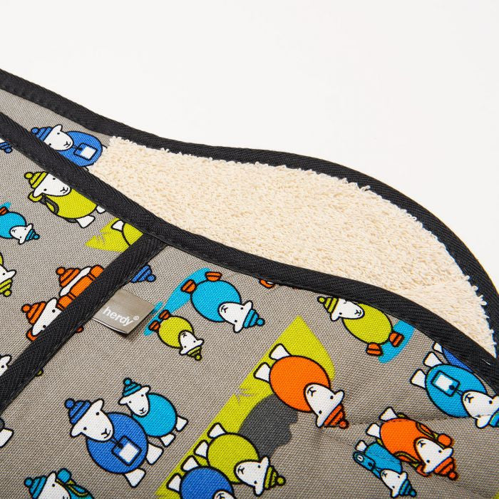 herdy Hiker oven glove, made in Europe.