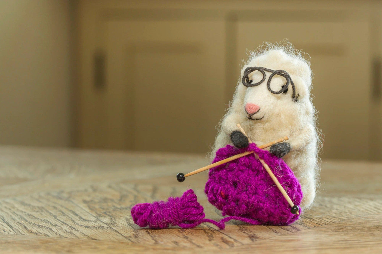 Knitting Nell Sheep from Woolacombe
