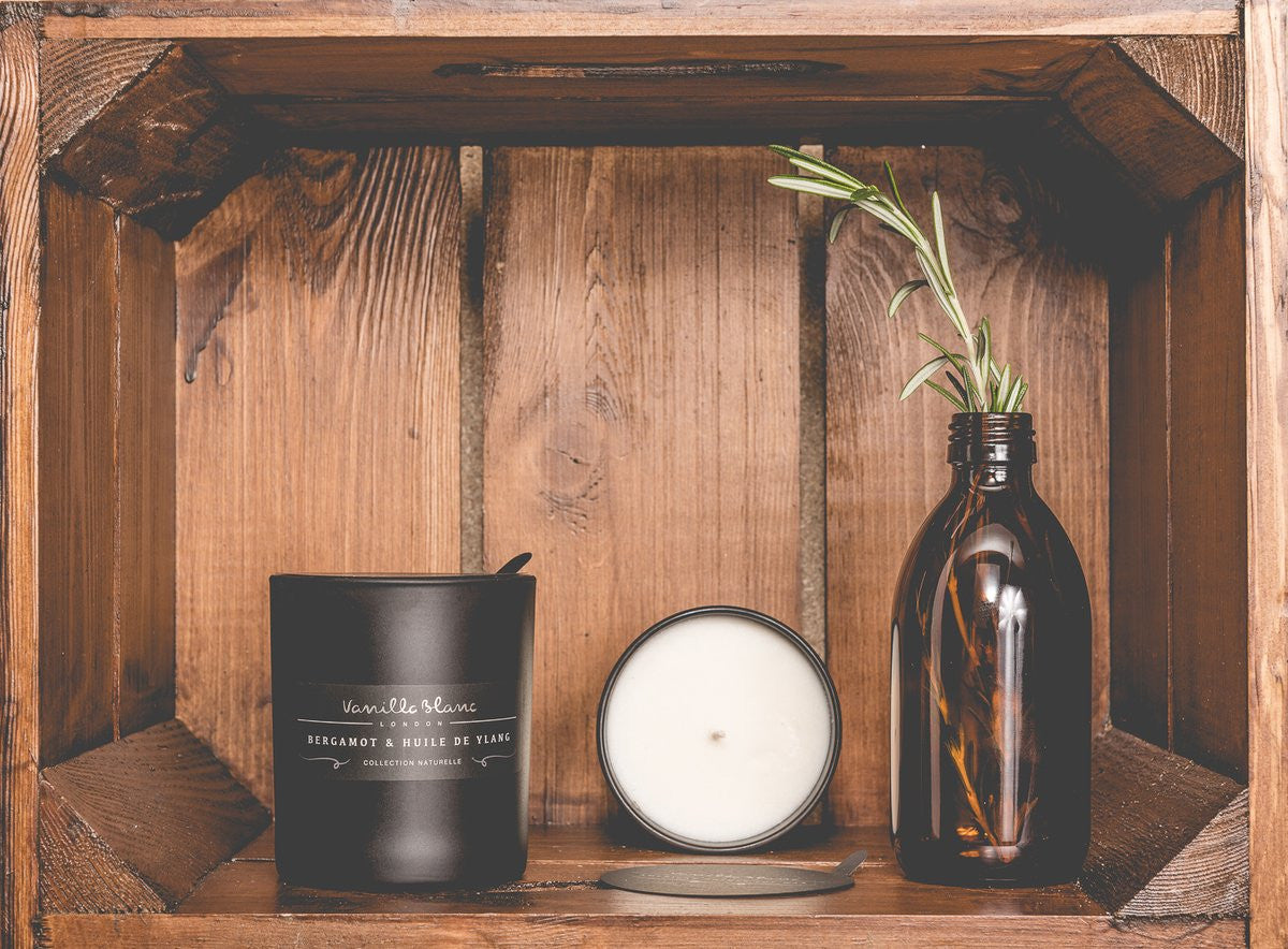 Vanilla Blanc Bergamot & Huile de Ylang Matt Edition Candle in a Signature® Wooden Gift Box