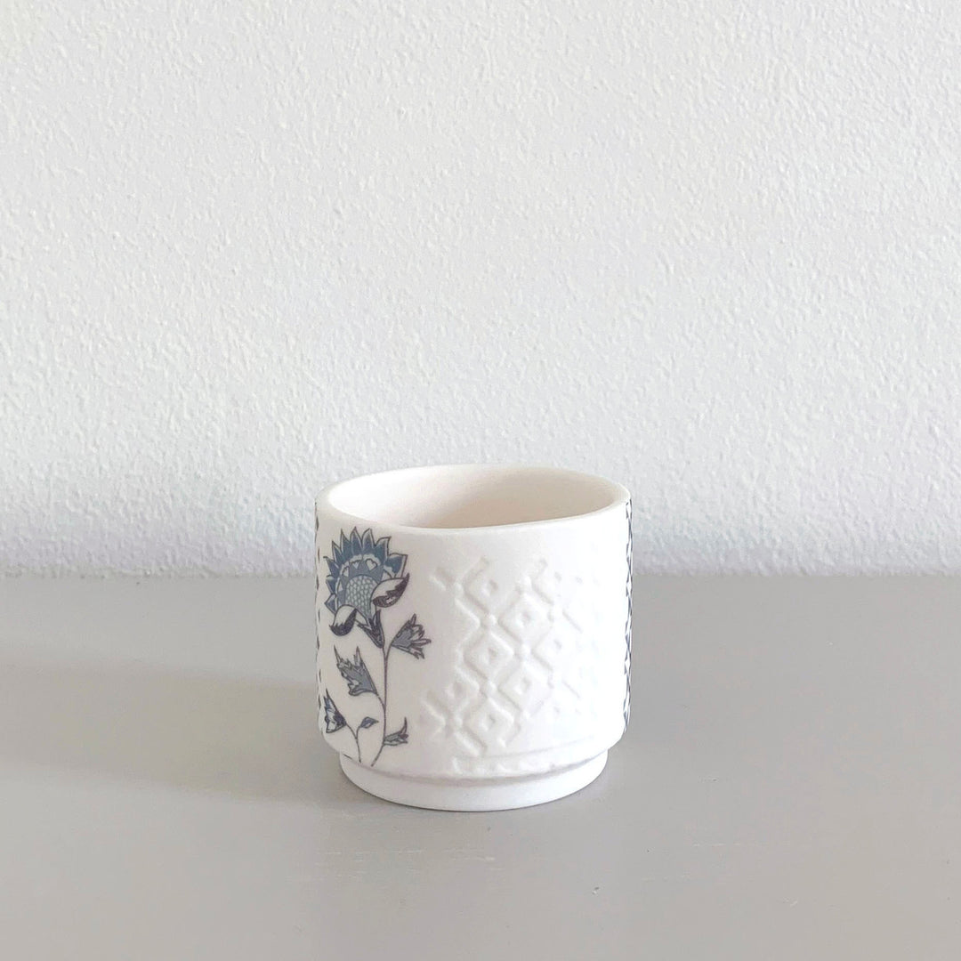 Alex Allday Jasmine Ceramic Small Footed Tea Light Holder