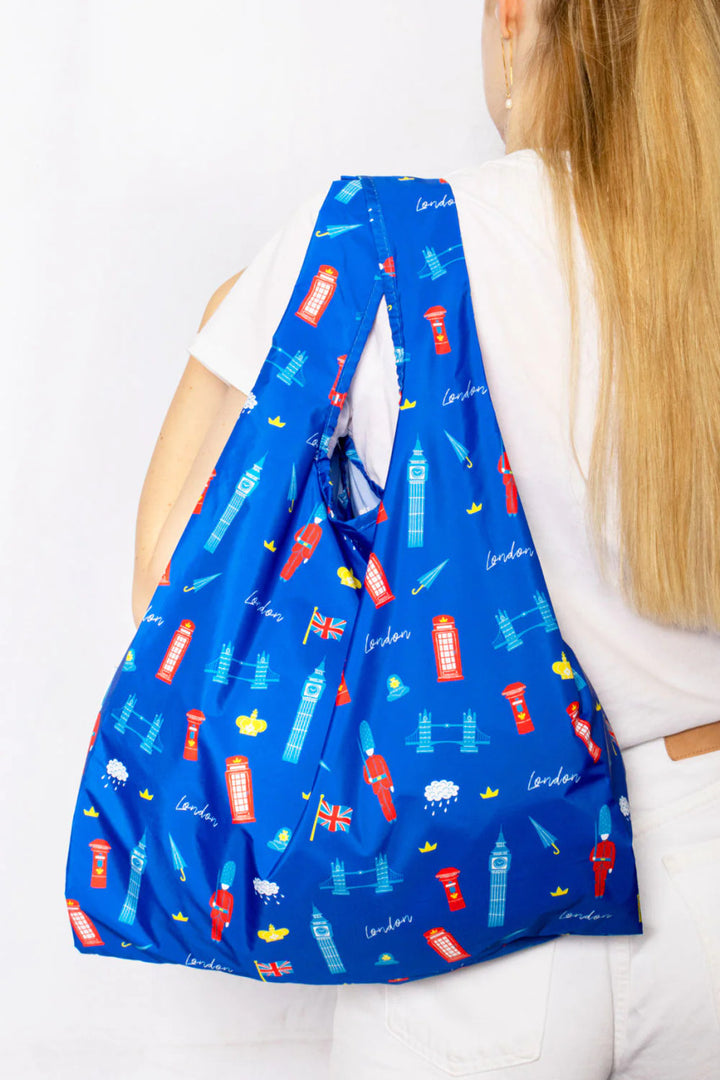 London Medium Reusable Bag made form 100% recycled plastic bottles from Kind Bag London.