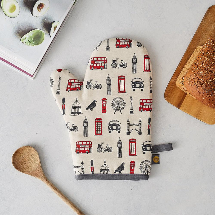 London Icons cotton oven mitt from Victoria Eggs.