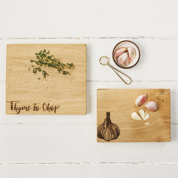 Garlic Oak Chopping Board - 19cm